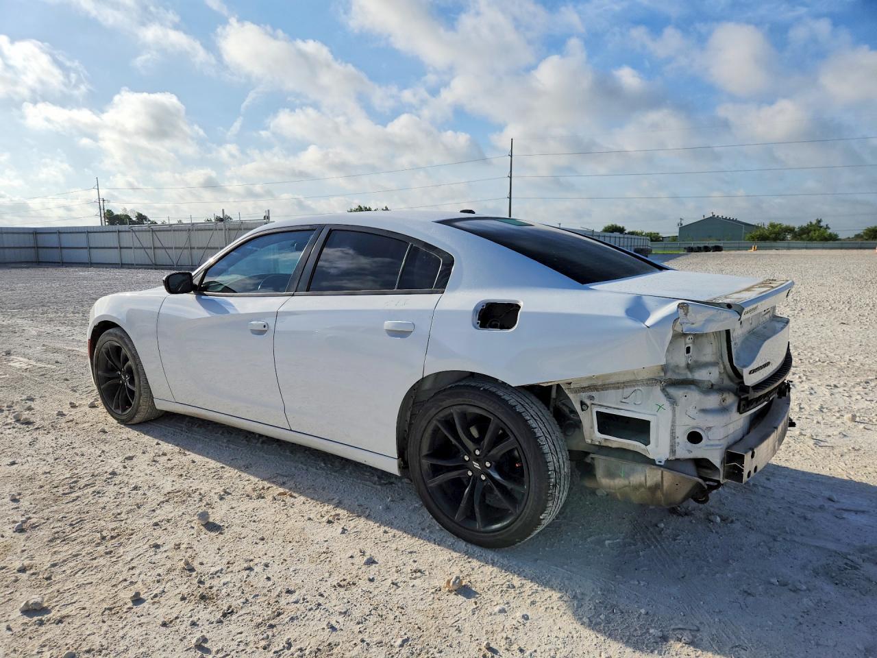 2018 Dodge Charger Sxt - zdjęcie 2