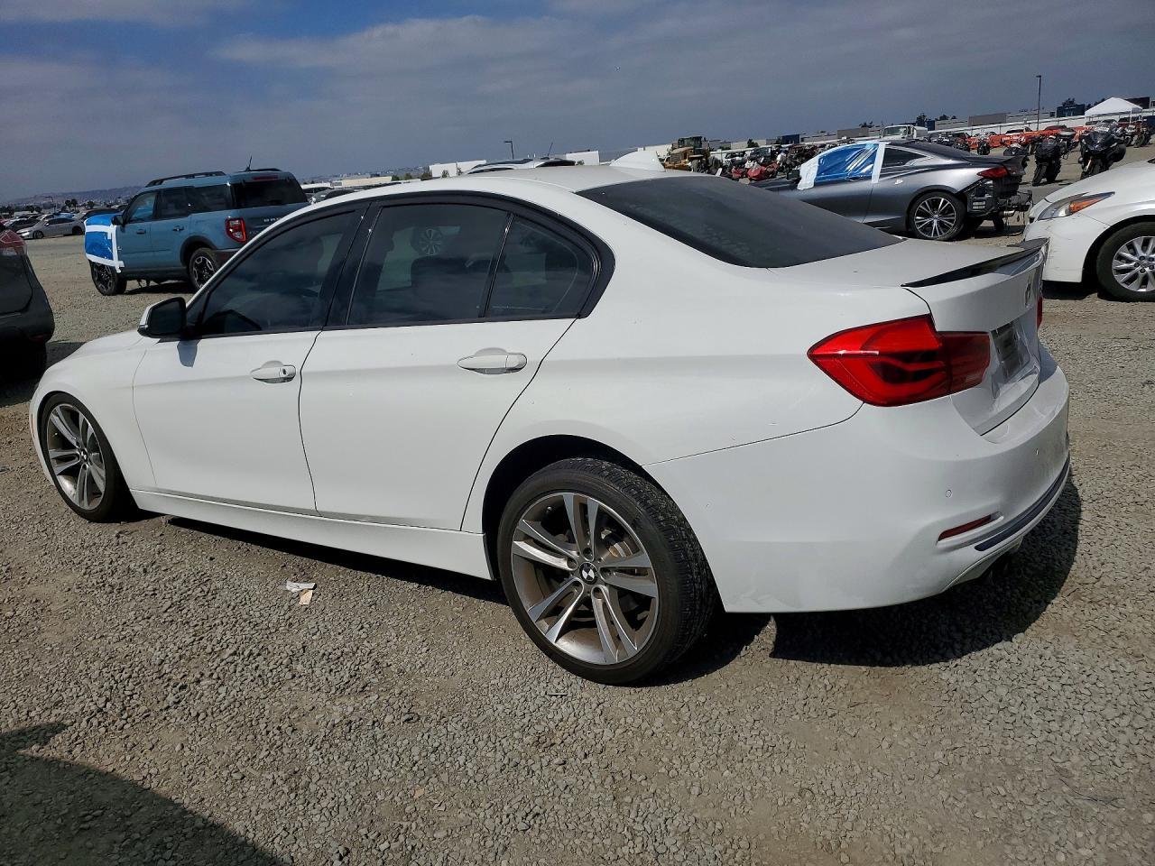 2016 BMW 328 I Sulev - zdjęcie 2