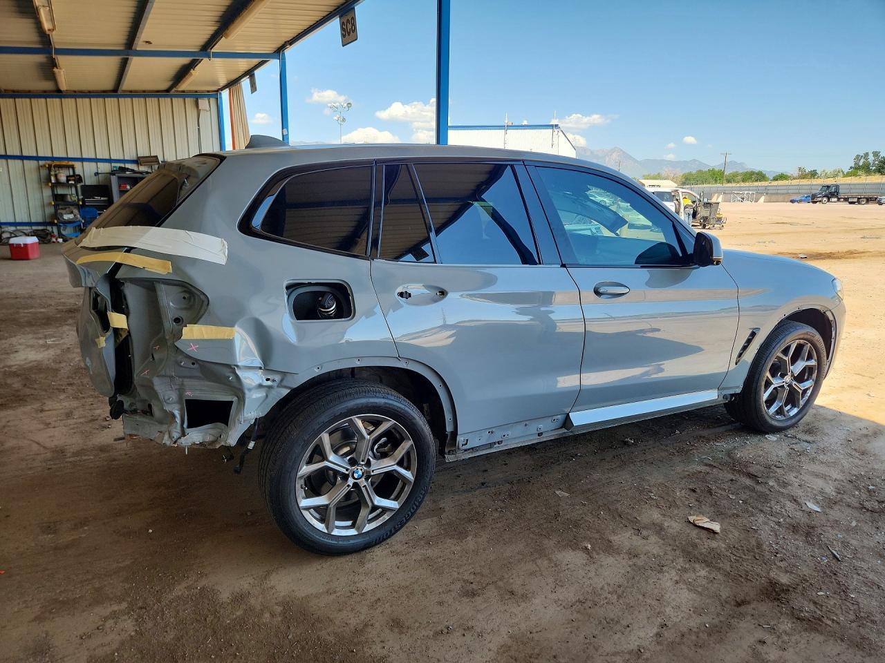 2023 BMW X3 xDrive30I - zdjęcie 3