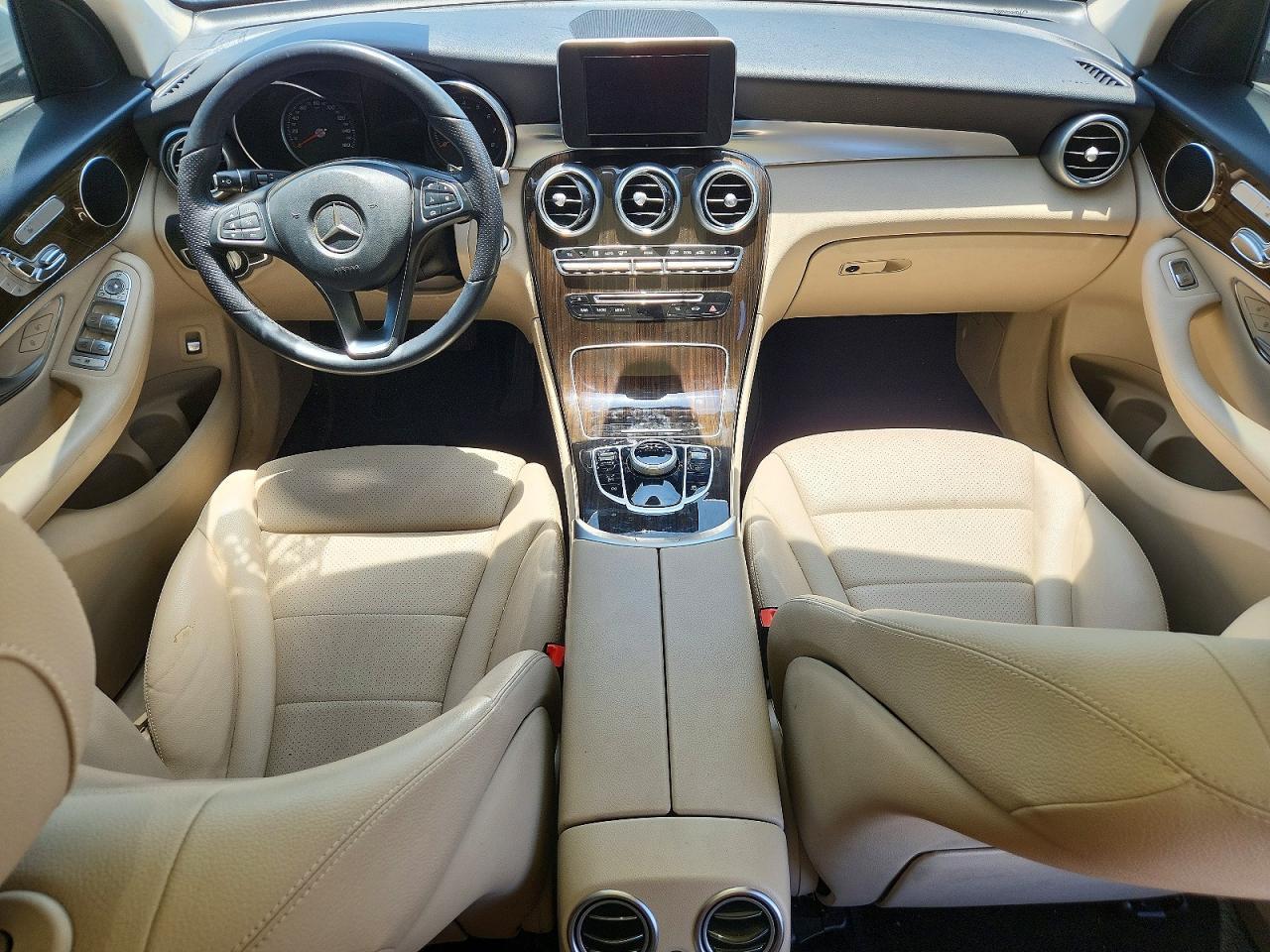 2019 Mercedes-Benz Glc 300 - zdjęcie 8