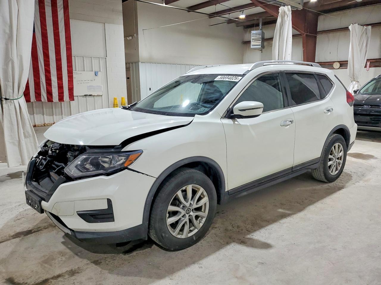2018 Nissan Rogue Sv - zdjęcie główne