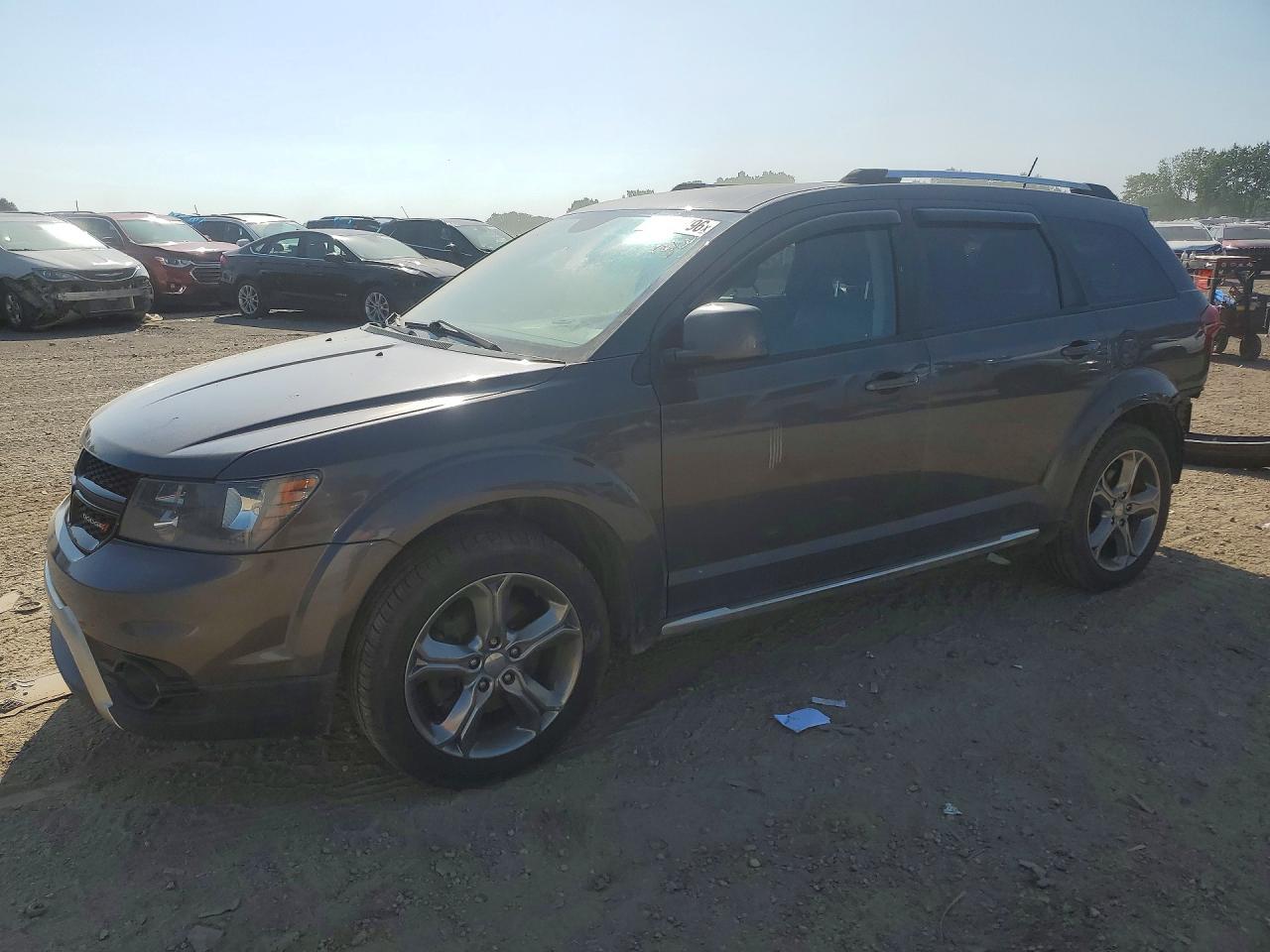 2017 Dodge Journey Crossroad - zdjęcie główne