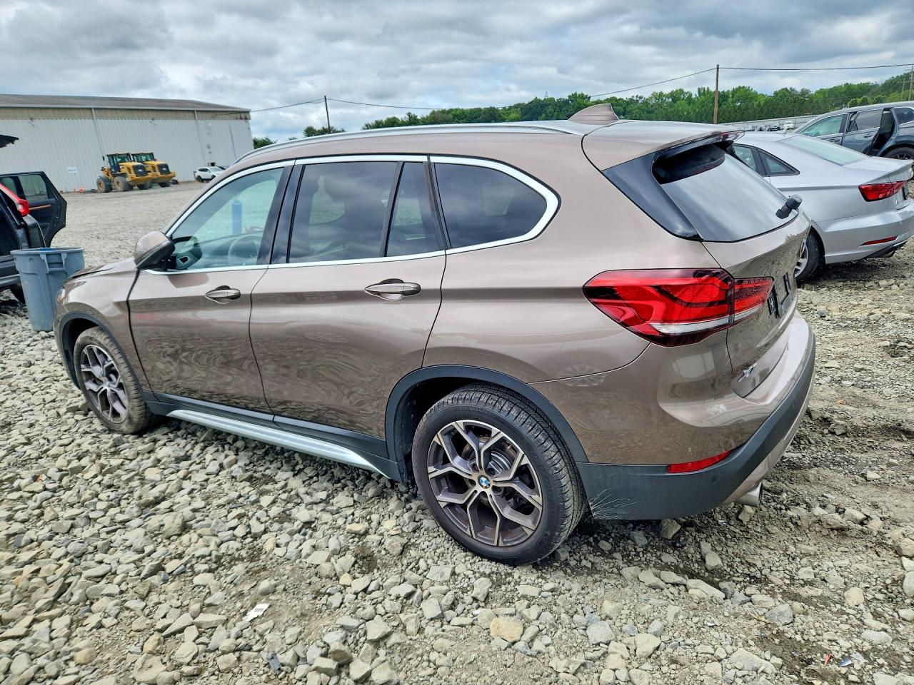 2020 BMW X1 xDrive28I - zdjęcie 2