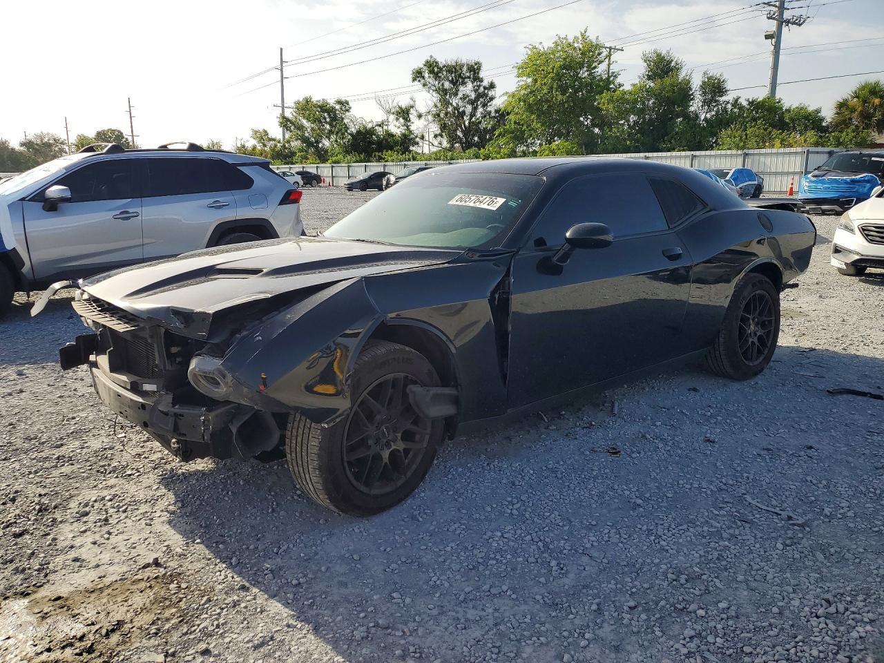 2021 Dodge Challenger Sxt - zdjęcie główne