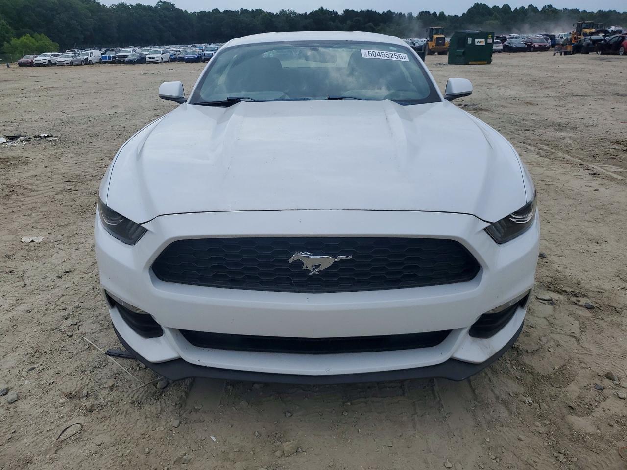 2017 Ford Mustang - zdjęcie 5