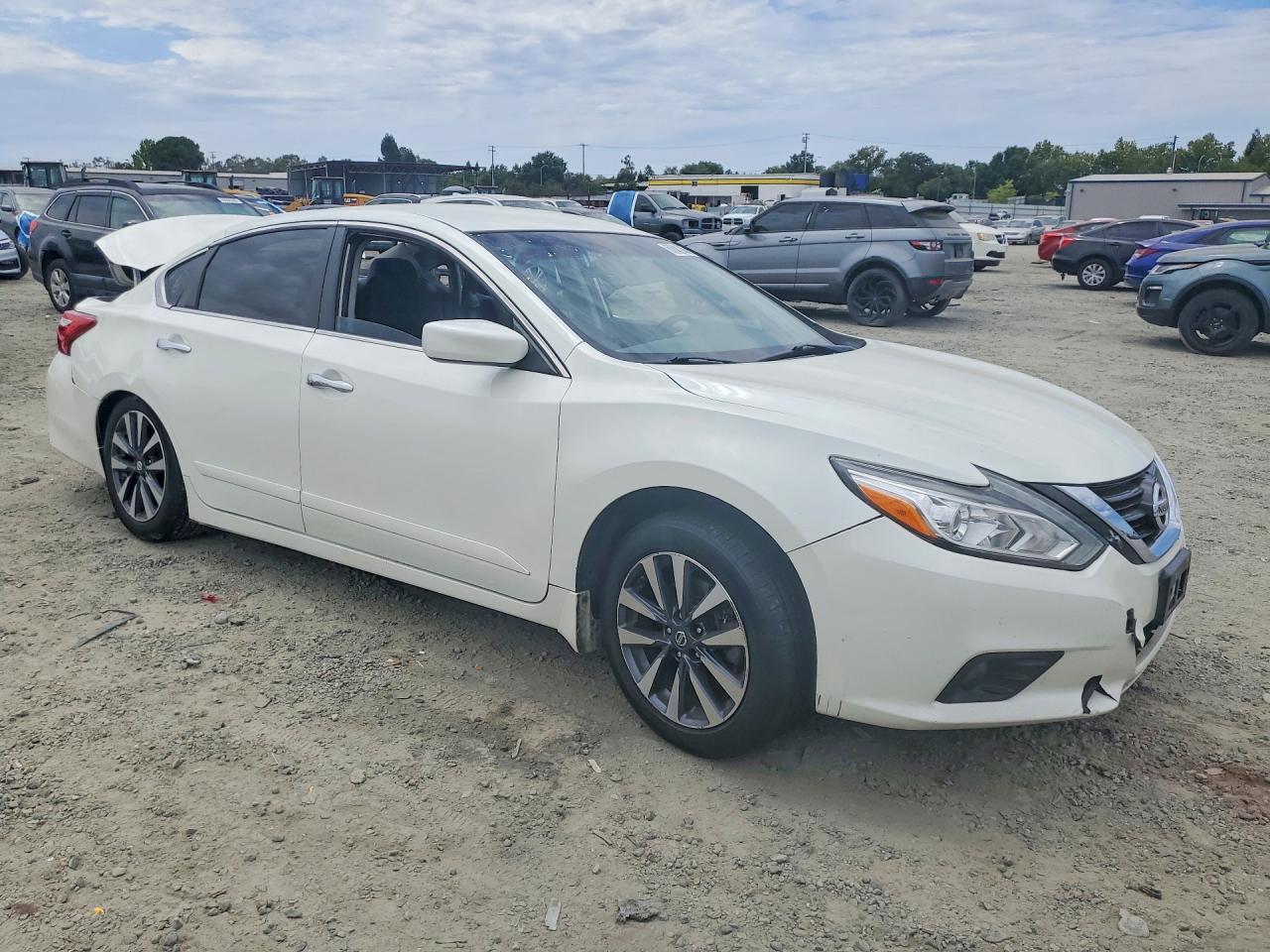 2016 Nissan Altima 2.5 Sv - zdjęcie 4