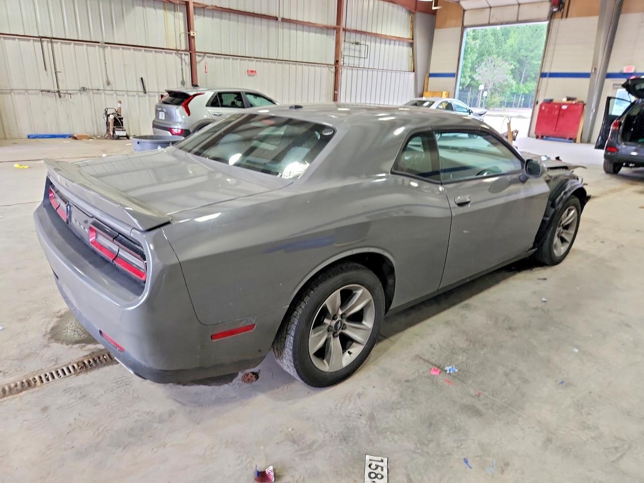 2019 Dodge Challenger Sxt - zdjęcie 3