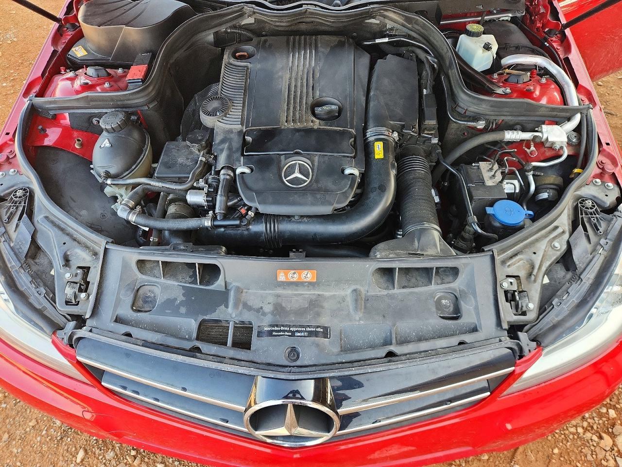 2015 Mercedes-Benz C 250 - zdjęcie 11