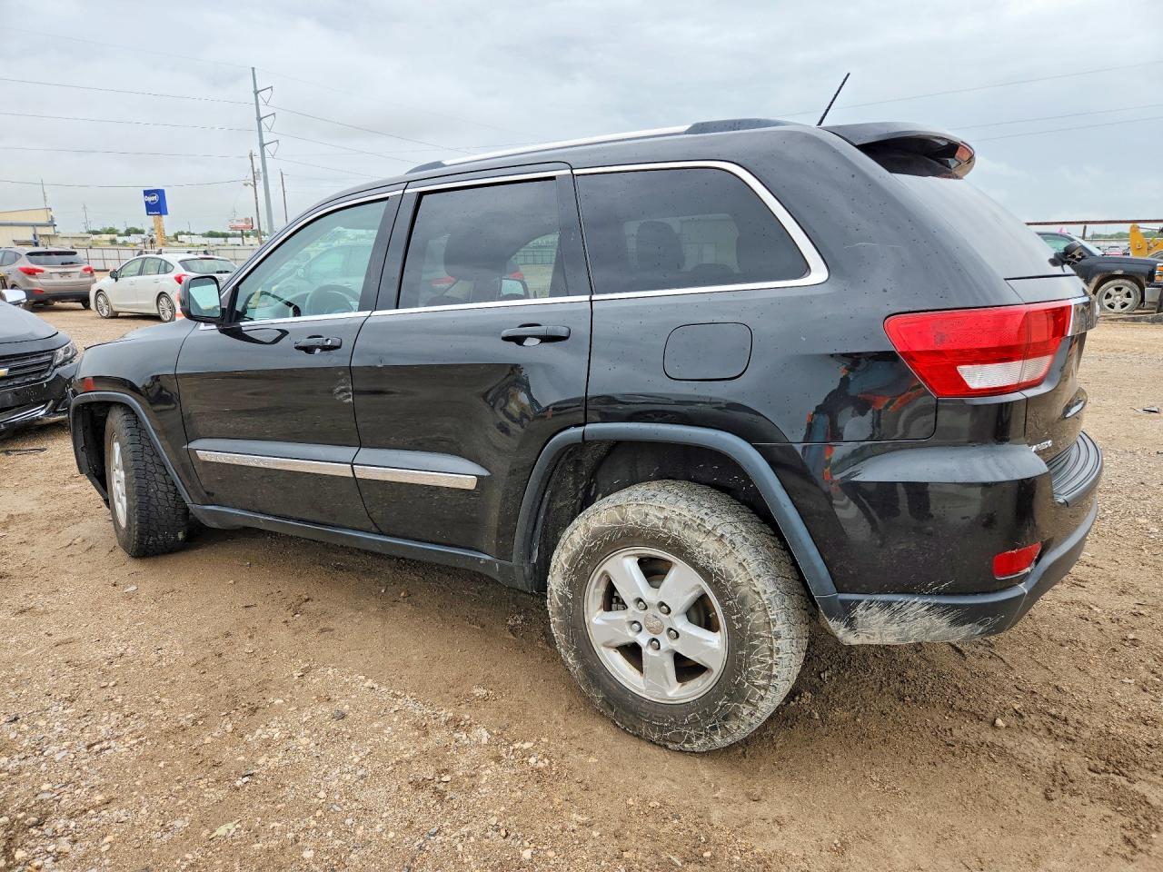 2013 Jeep Grand Cherokee Laredo - zdjęcie 2
