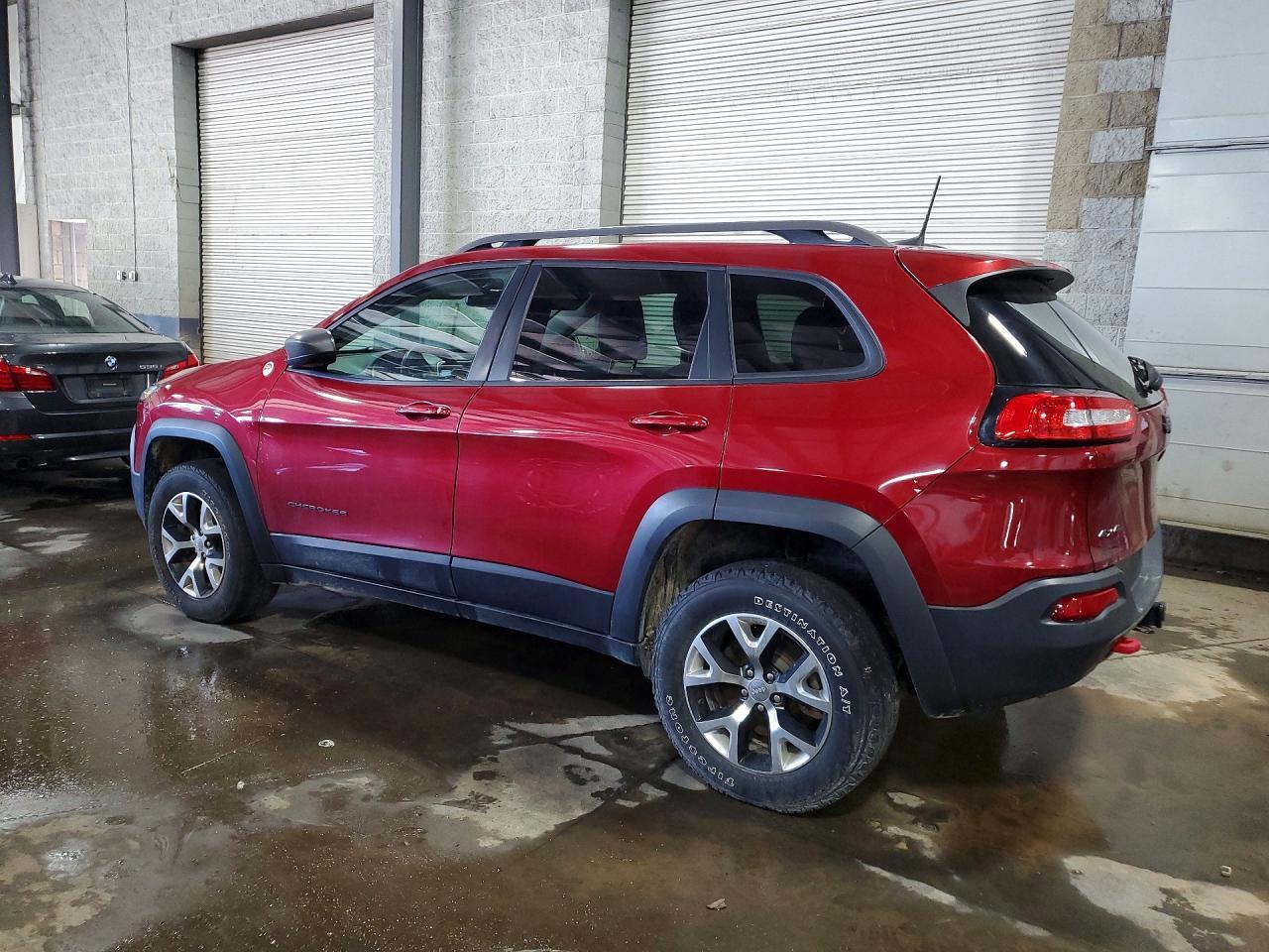 2016 Jeep Cherokee Trailhawk - zdjęcie 2