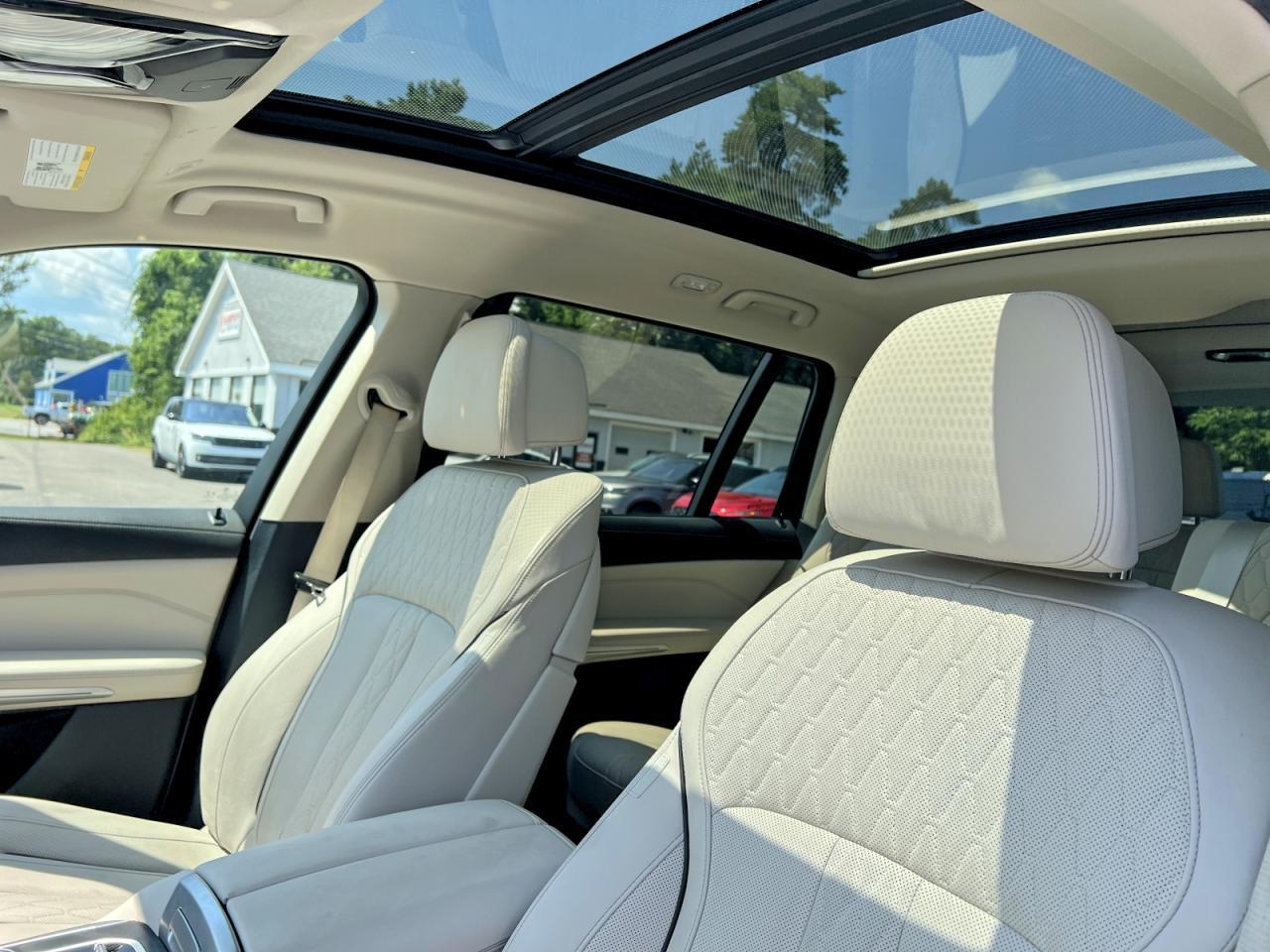 2022 BMW X7 xDrive40I - zdjęcie 11