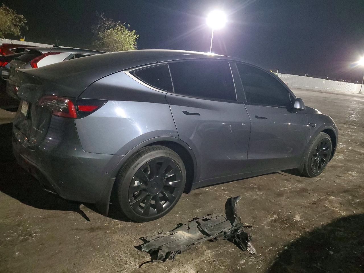 2022 Tesla Model Y - zdjęcie 3