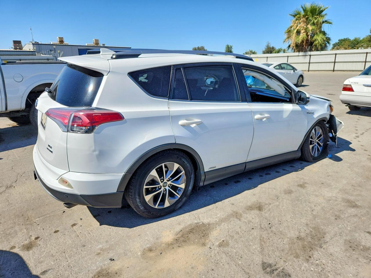 2017 Toyota Rav4 Hybrid Xle - zdjęcie 3