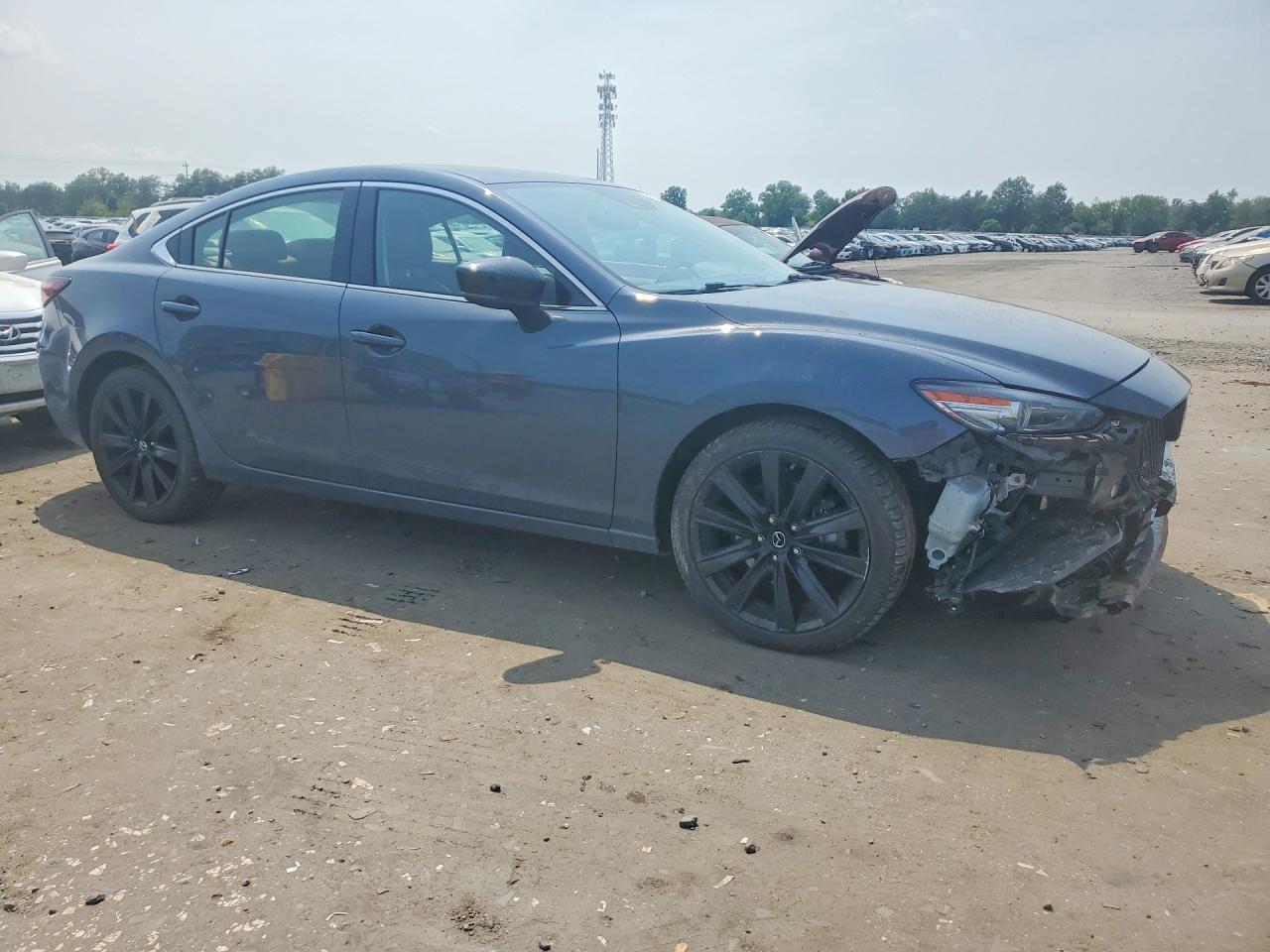 2021 Mazda 6 Grand Touring Reserve - zdjęcie 4