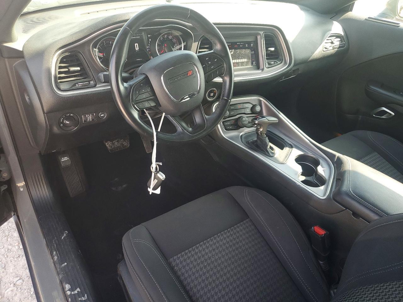 2019 Dodge Challenger Sxt - zdjęcie 8