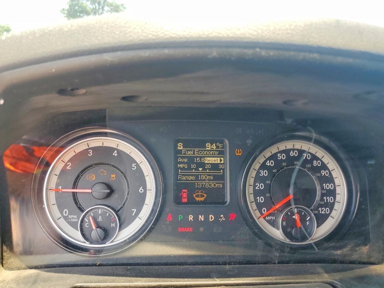 2019 Ram 1500 Classic Slt - zdjęcie 9