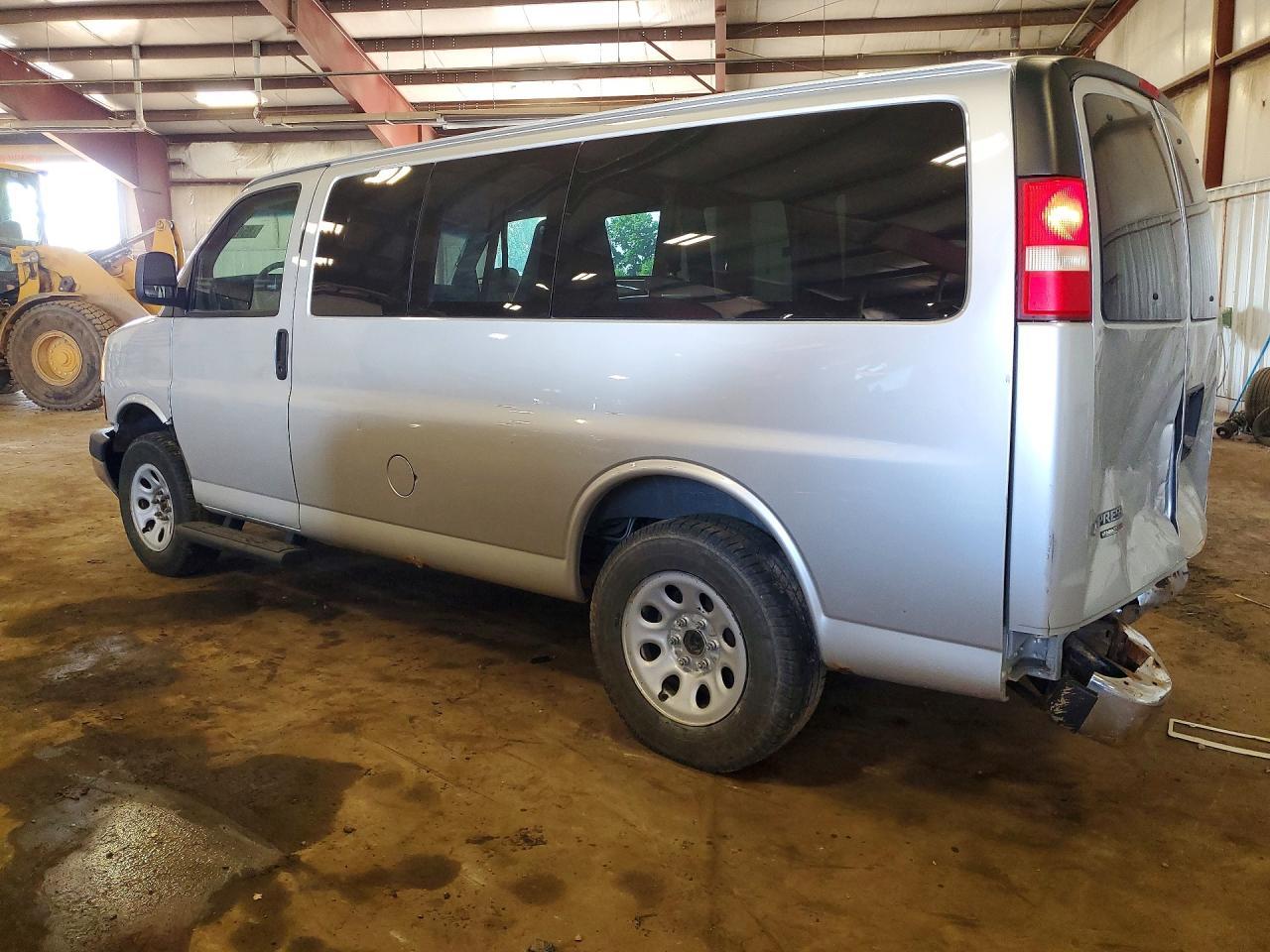 2014 Chevrolet Express G1500 Lt - zdjęcie 2