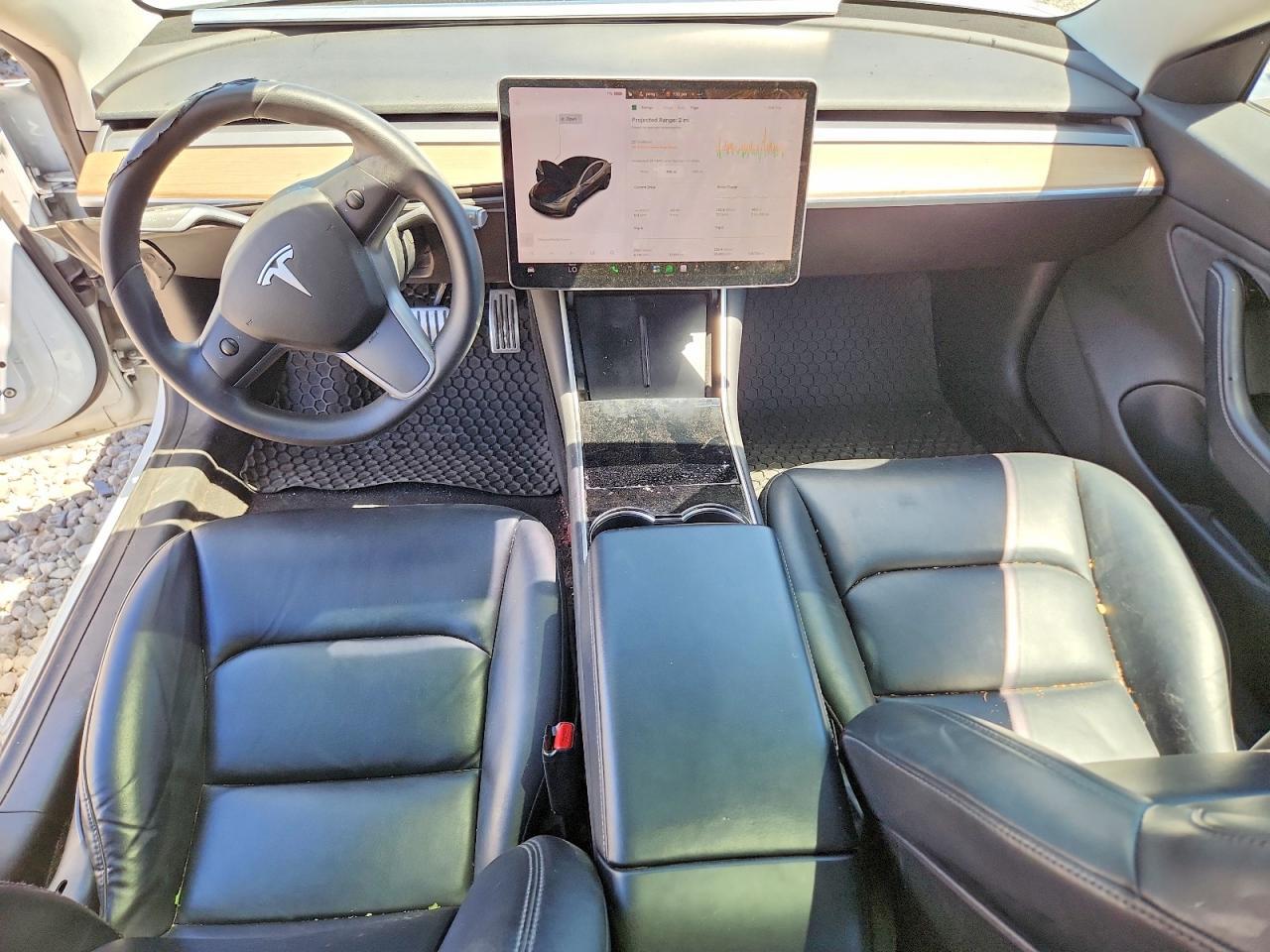 2019 Tesla Model 3 - zdjęcie 8