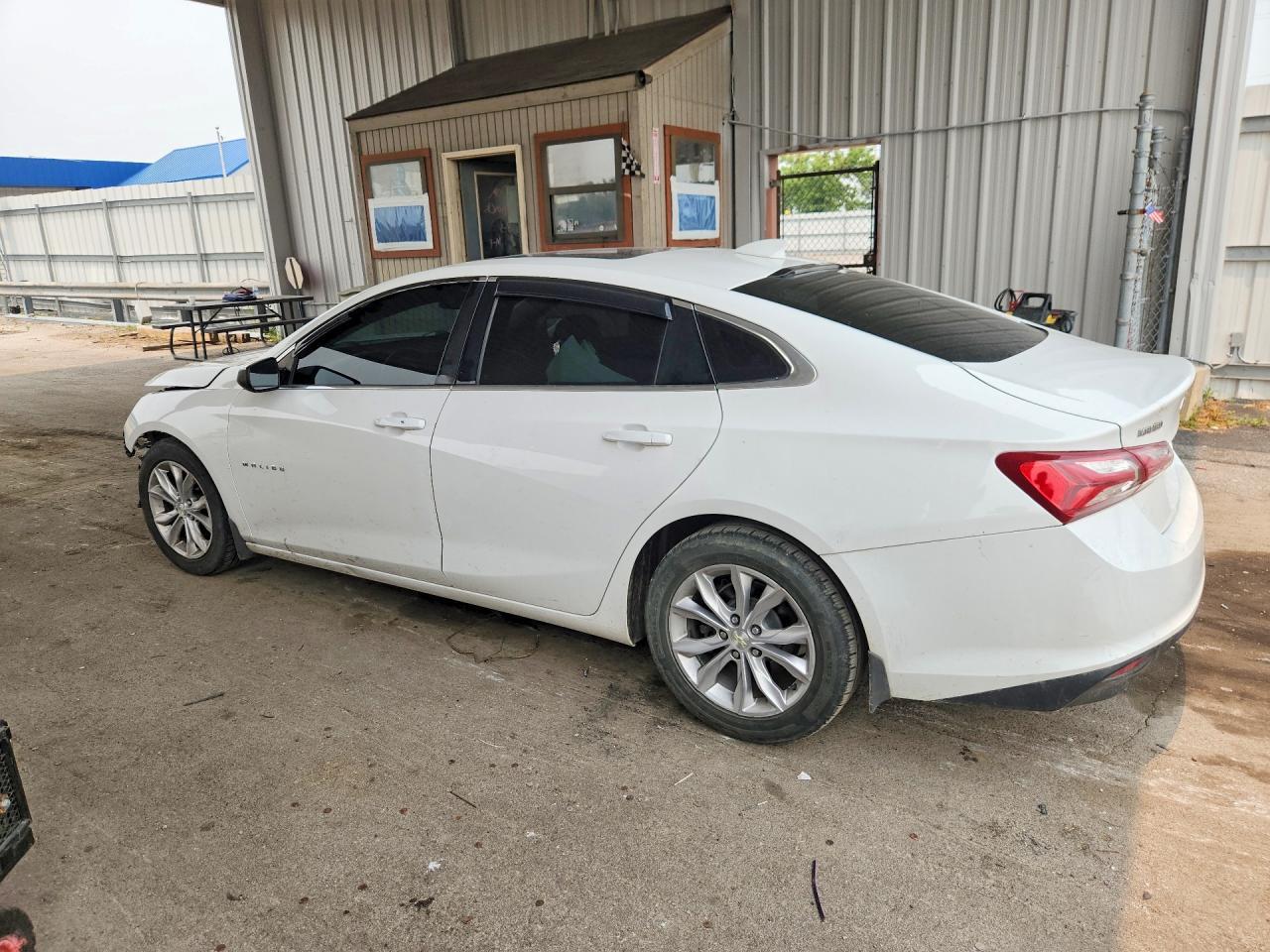 2019 Chevrolet Malibu Lt - zdjęcie 2