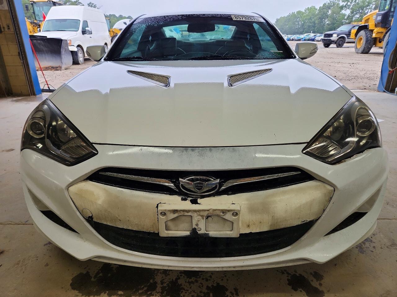2014 Hyundai Genesis Coupe 3.8L - zdjęcie 5