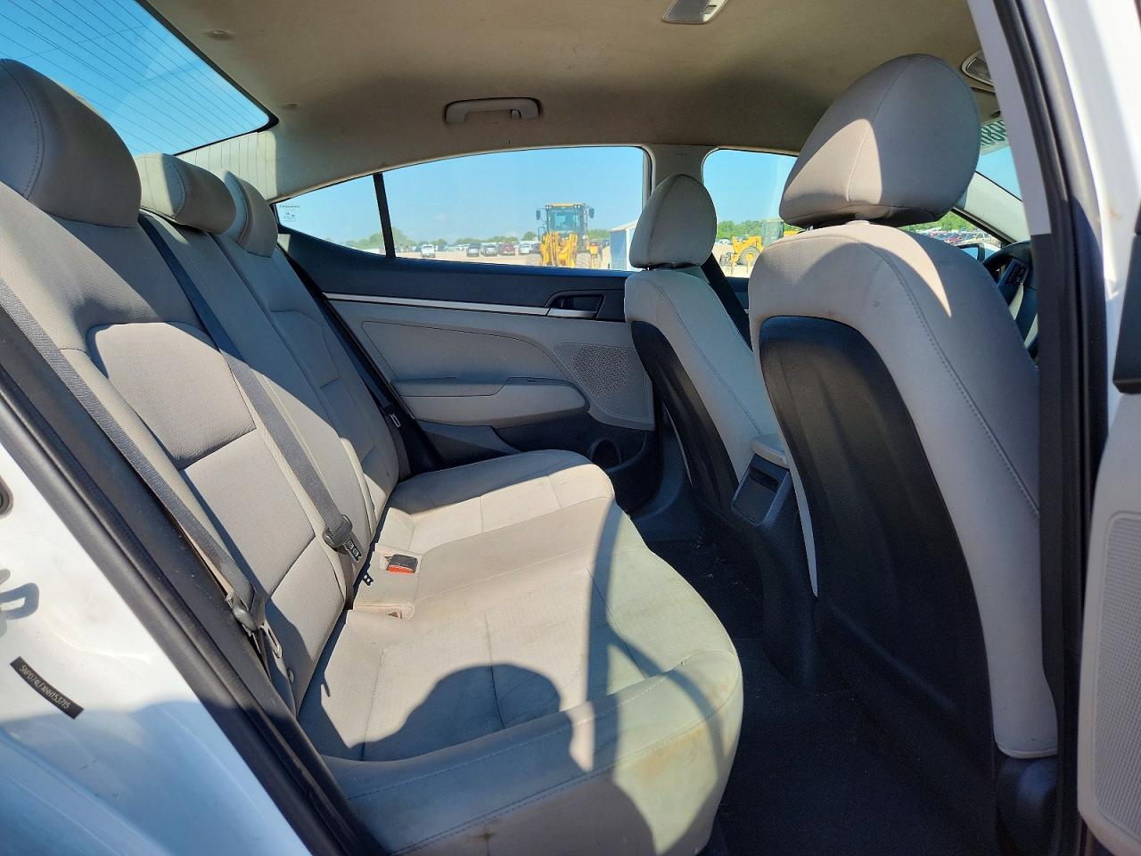 2017 Hyundai Elantra Se - zdjęcie 10