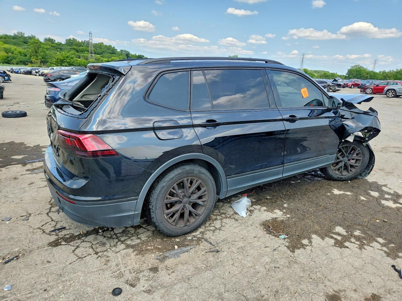 2021 Volkswagen Tiguan Se - zdjęcie 3