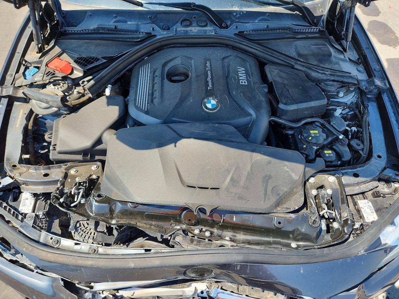 2018 BMW 330 I - zdjęcie 11