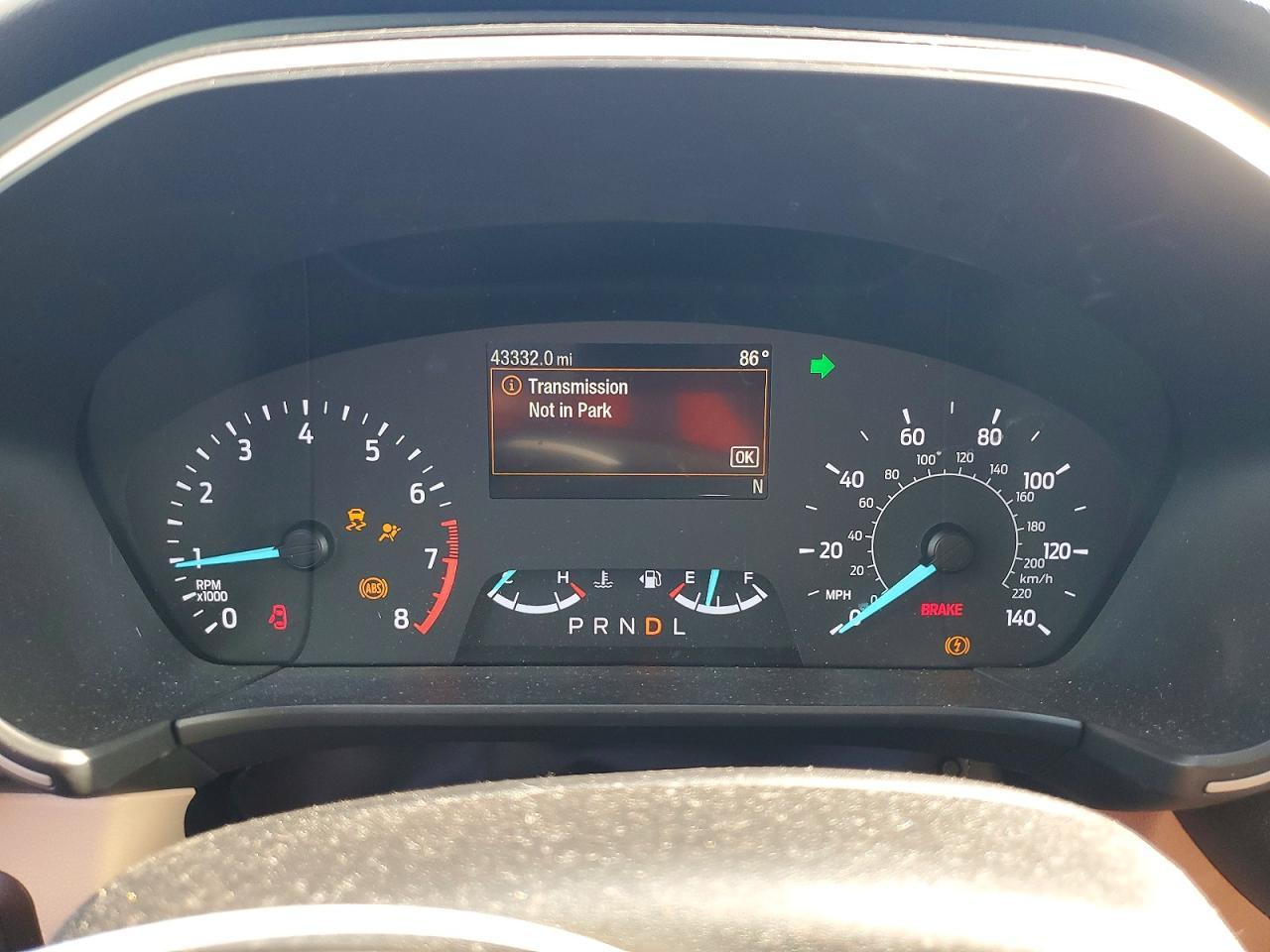 2022 Ford Escape Sel - zdjęcie 9