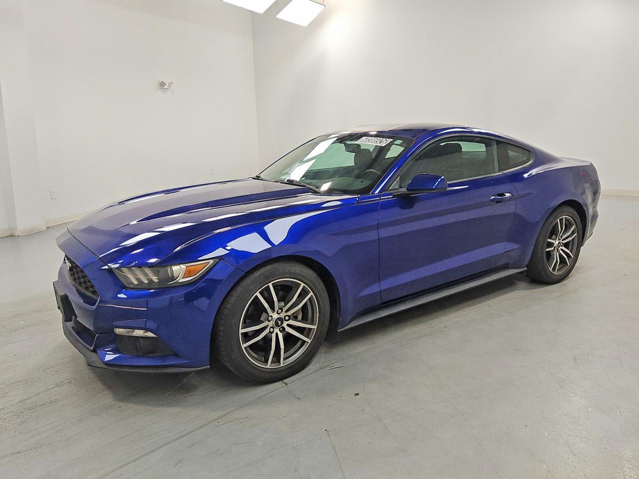 2016 Ford Mustang - zdjęcie główne
