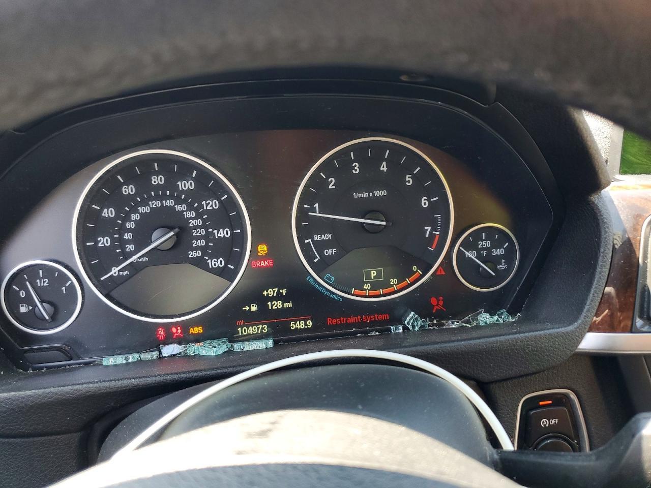 2015 BMW Seria 3 328i - zdjęcie 9