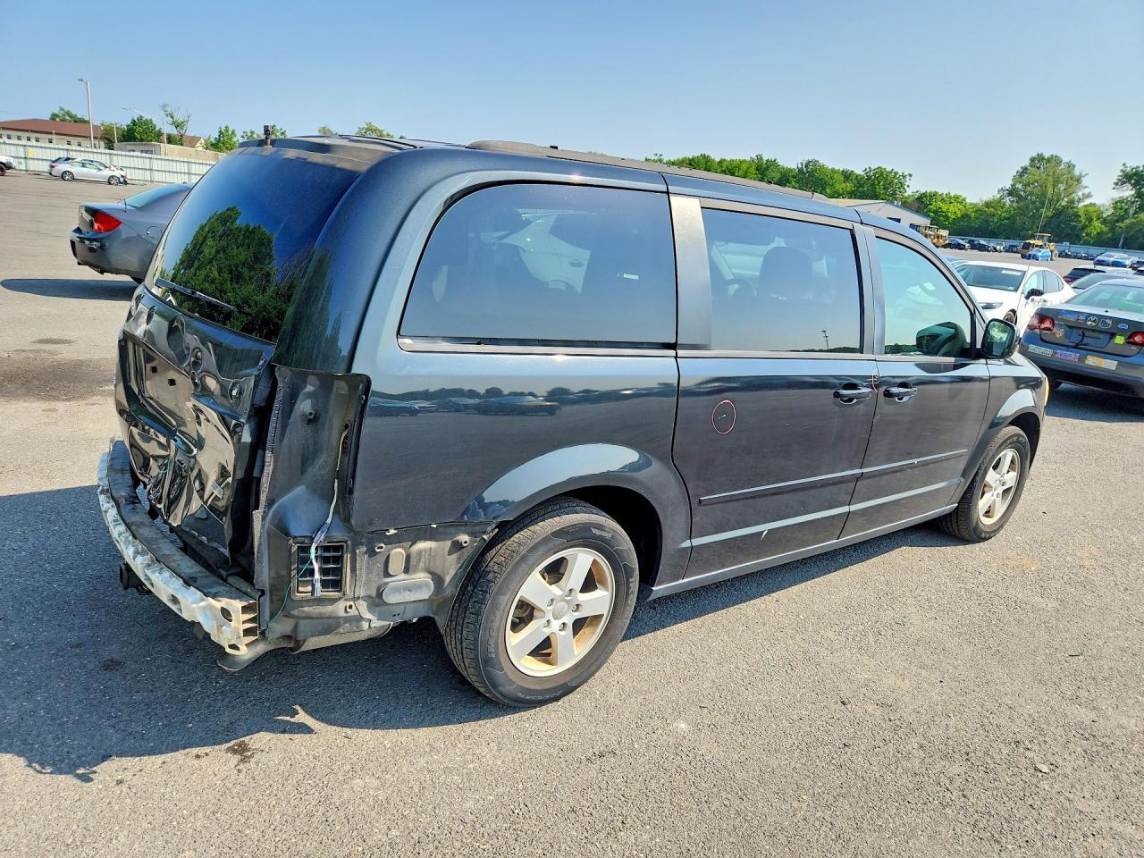 2013 Dodge Grand Caravan Sxt - zdjęcie 3