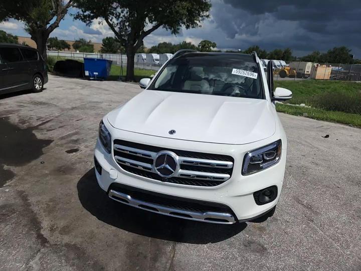 2022 Mercedes-Benz Glb 250 - zdjęcie 14