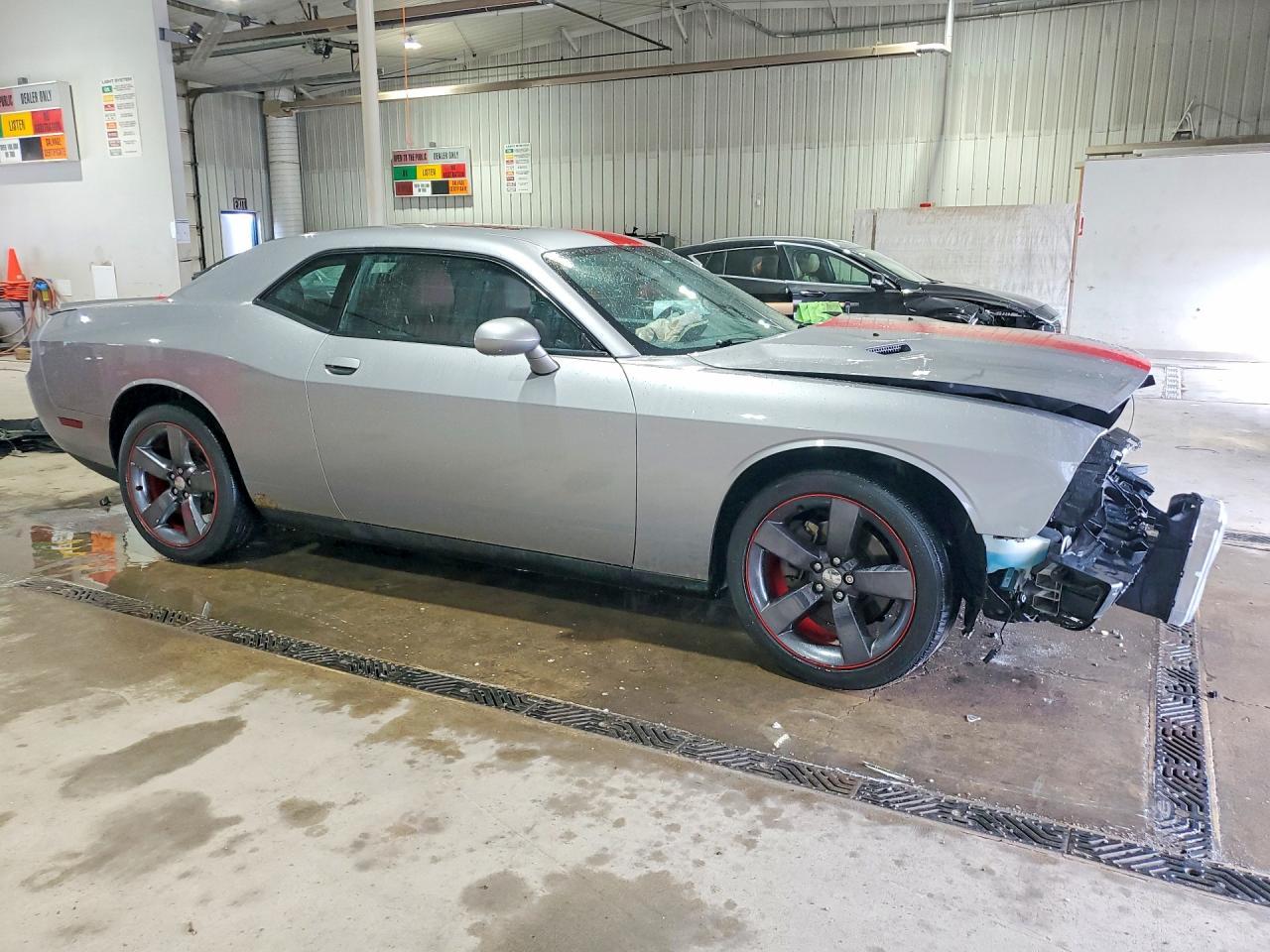 2014 Dodge Challenger Sxt - zdjęcie 4