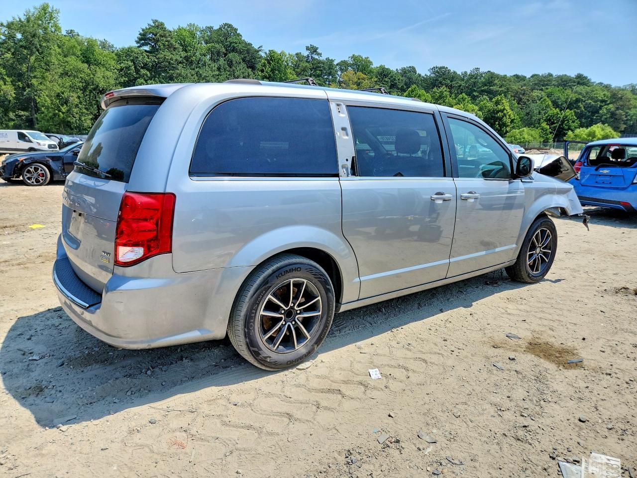 2019 Dodge Grand Caravan Sxt - zdjęcie 3