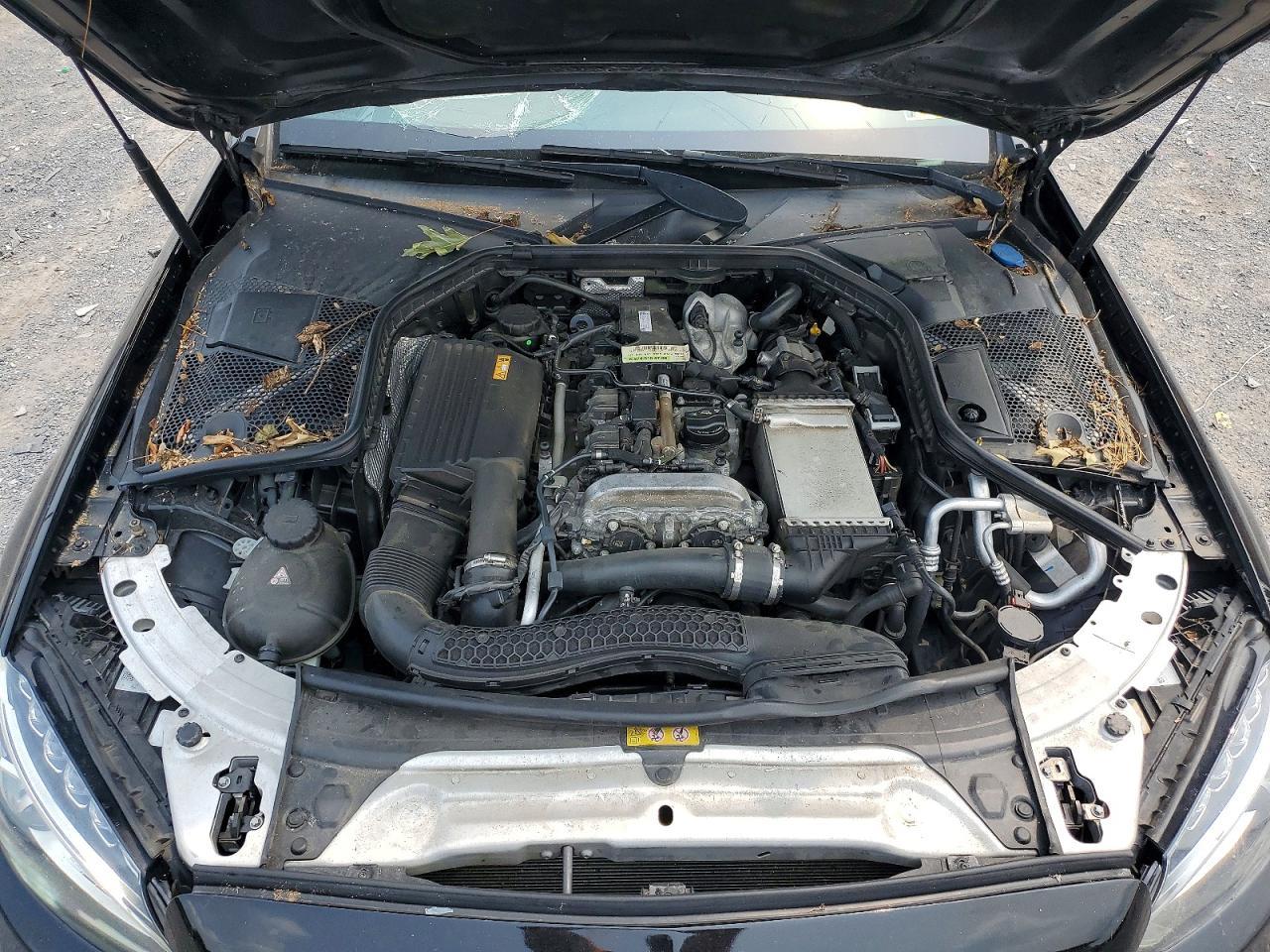 2017 Mercedes-Benz C 300 4Matic - zdjęcie 11
