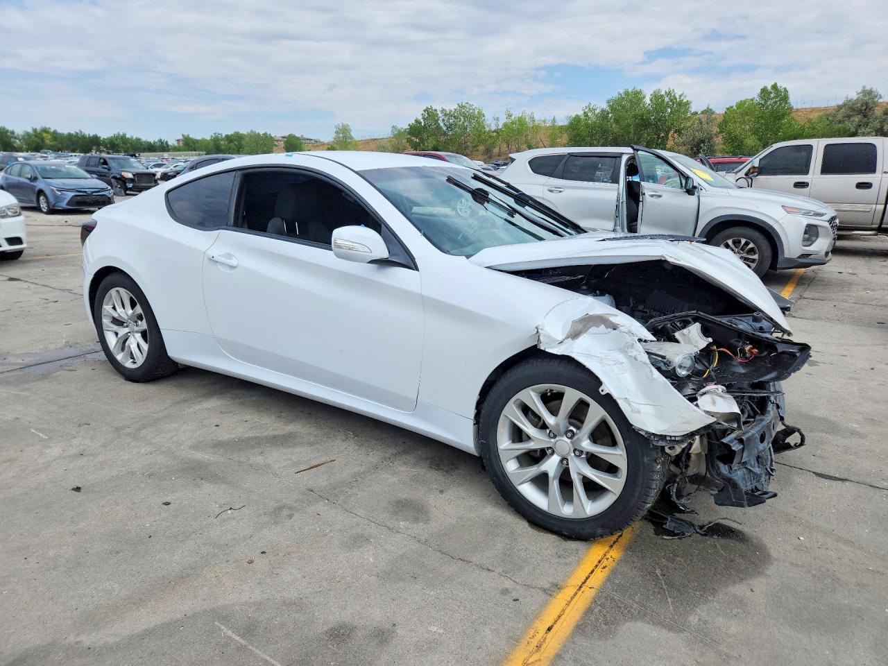 2016 Hyundai Genesis Coupe 3.8 - zdjęcie 4