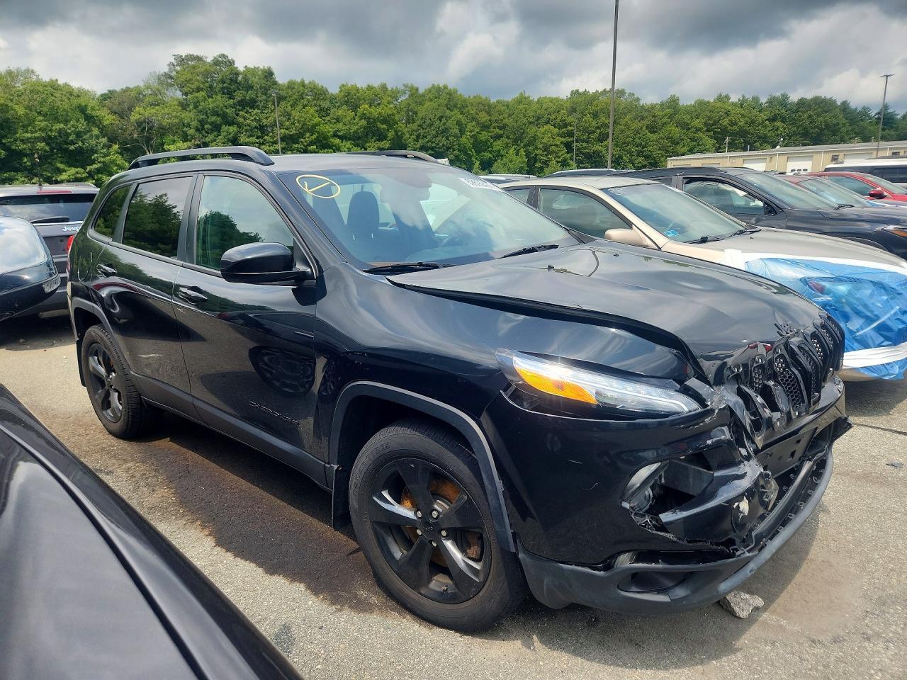 2016 Jeep Cherokee Latitude - zdjęcie 4