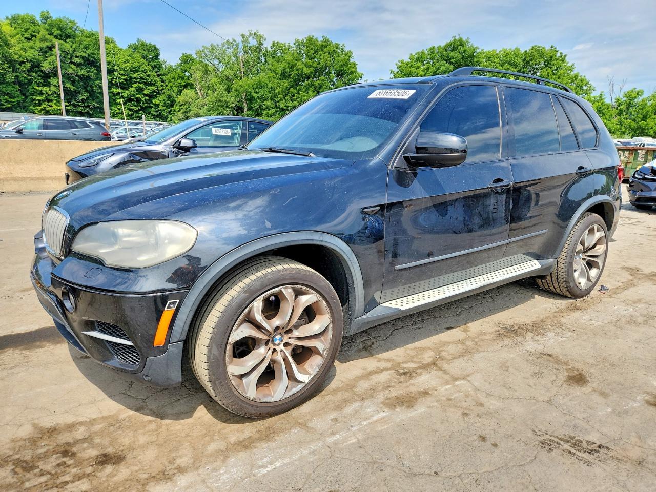2013 BMW X5 xDrive50I - zdjęcie główne
