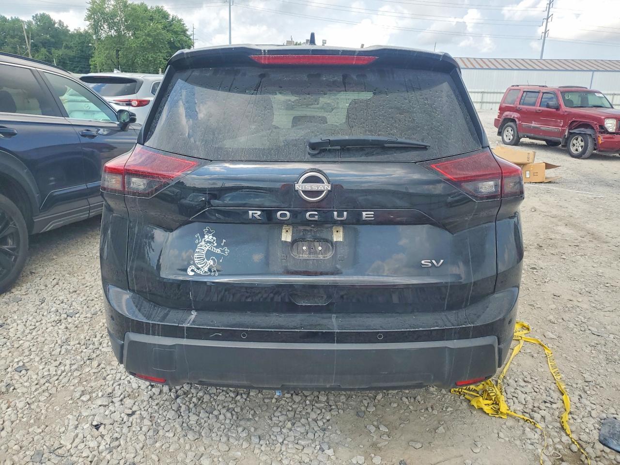 2024 Nissan Rogue Sv - zdjęcie 6