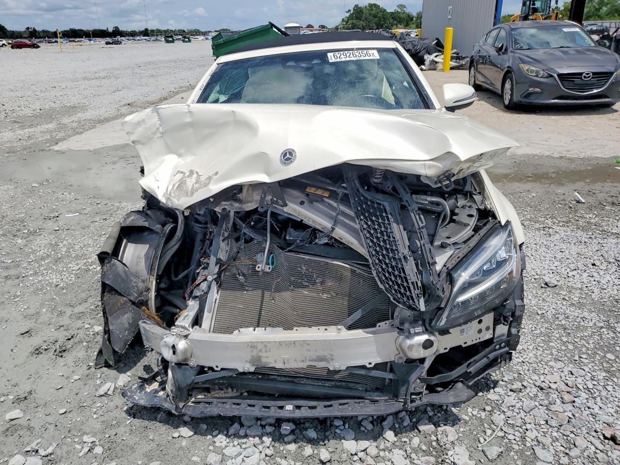 2021 Mercedes-Benz C 300 - zdjęcie 5