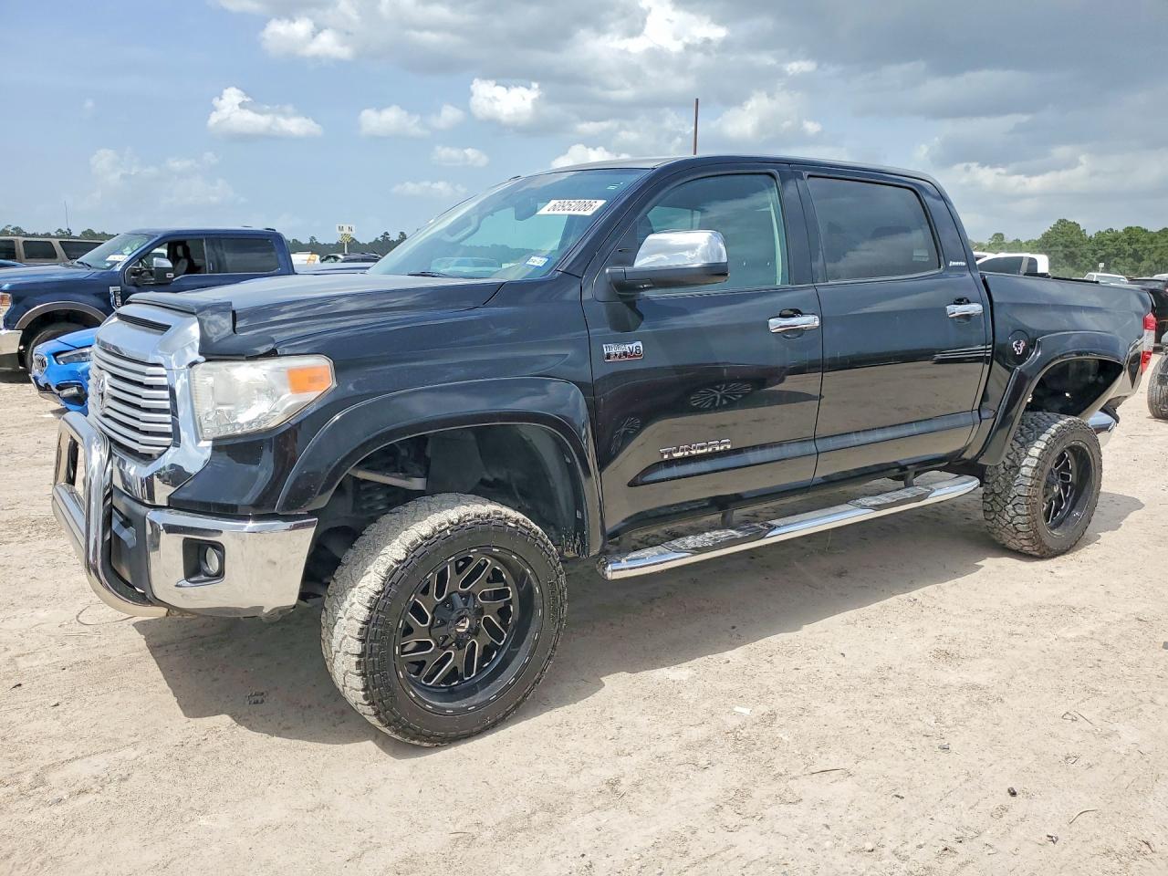 2016 Toyota Tundra Crewmax Limited - zdjęcie główne