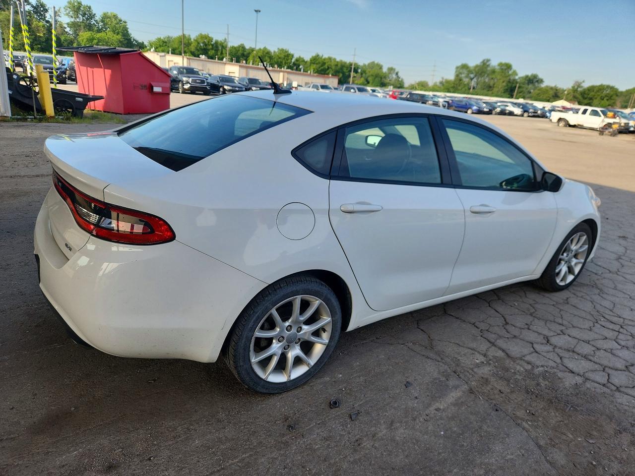 2013 Dodge Dart Sxt - zdjęcie 3