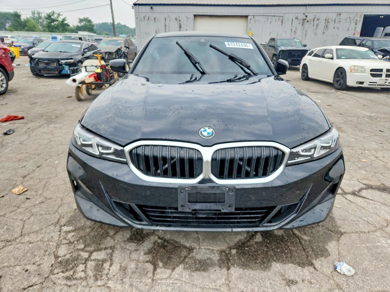 2023 BMW Seria 3 330i - zdjęcie 5