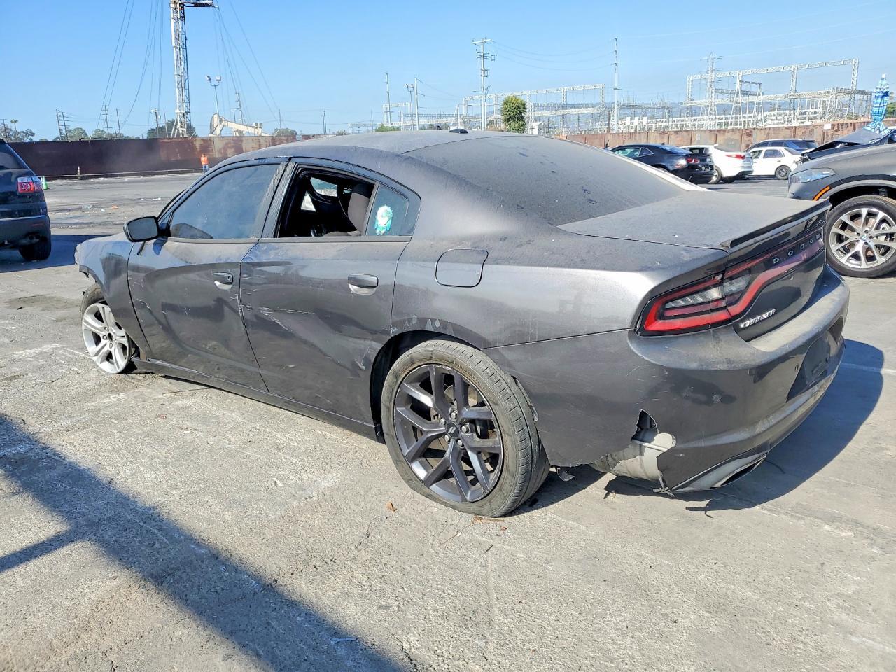 2019 Dodge Charger Sxt - zdjęcie 2