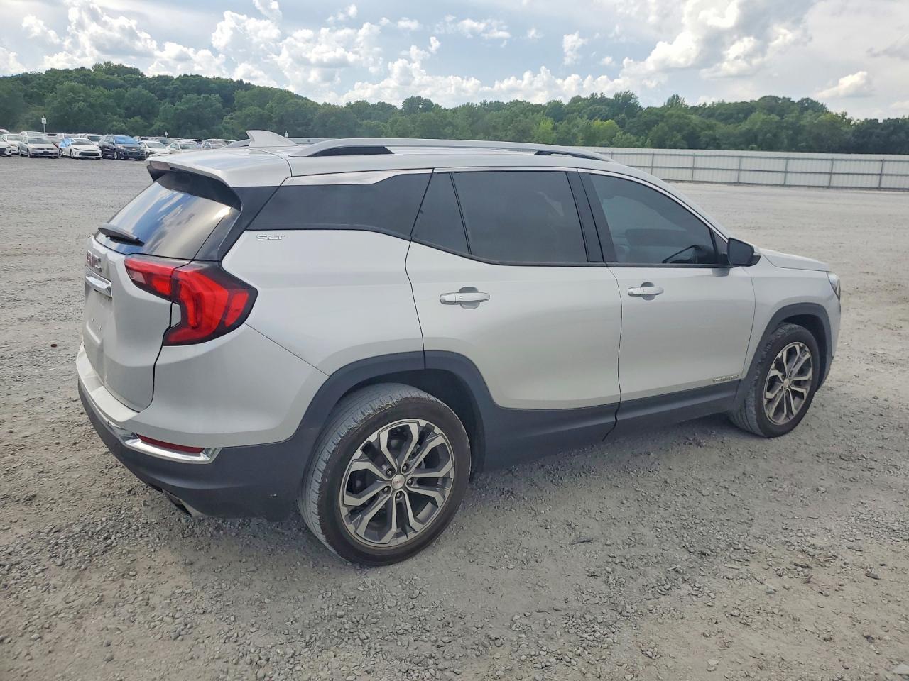 2020 GMC Terrain Slt - zdjęcie 3