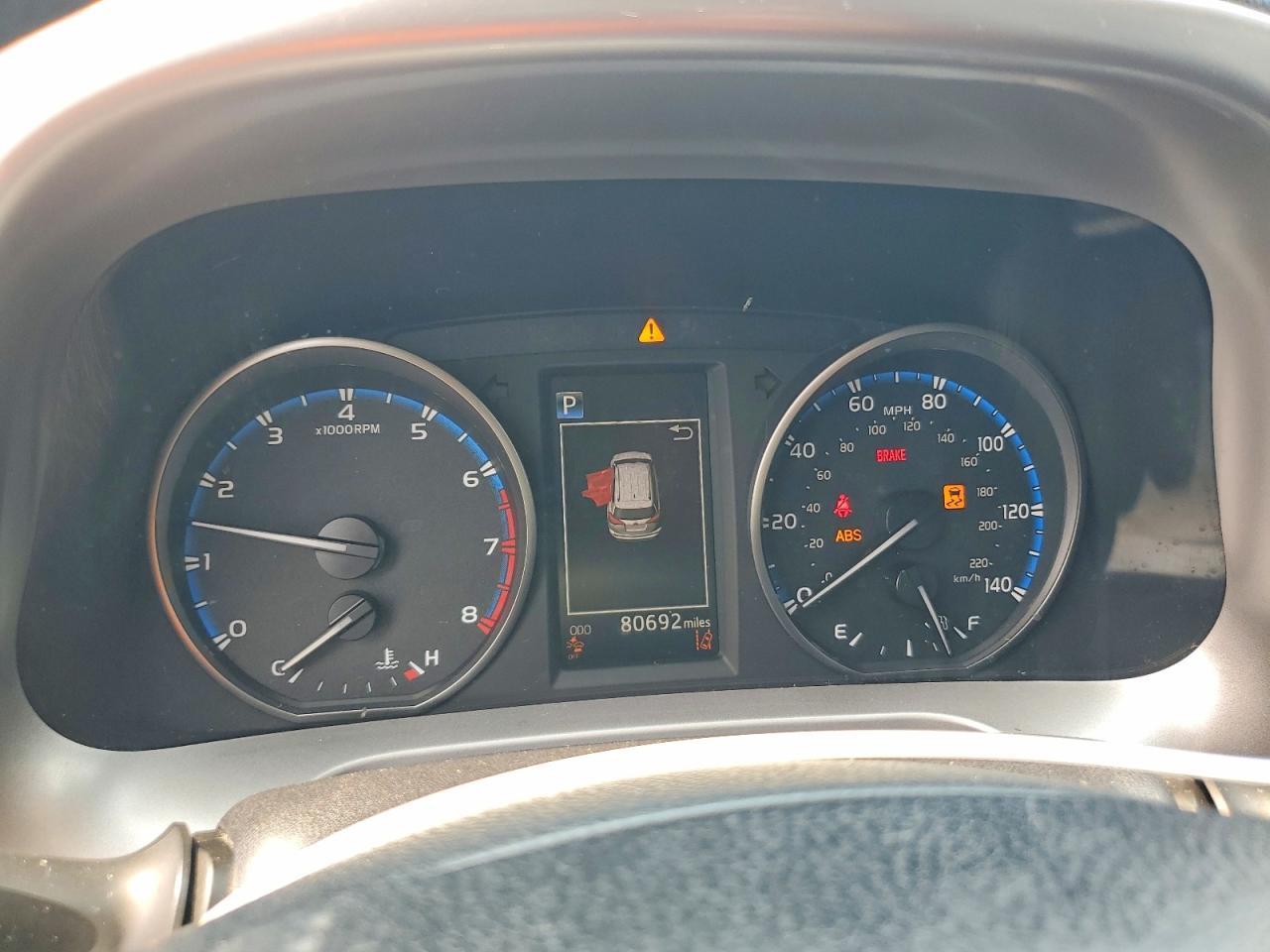 2018 Toyota Rav4 Le - zdjęcie 9