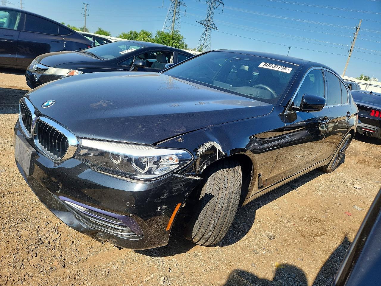 2018 BMW Seria 5 540i - zdjęcie główne