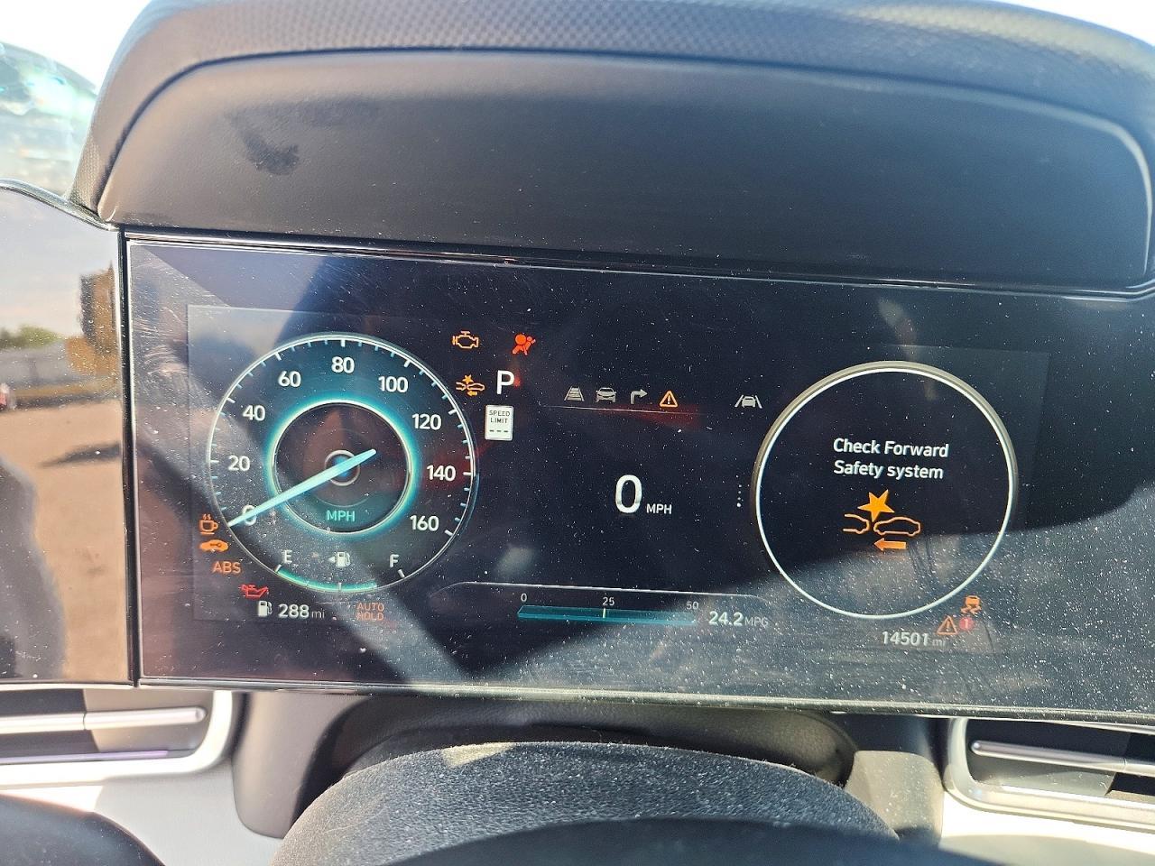 2024 Hyundai Elantra Limited - zdjęcie 9
