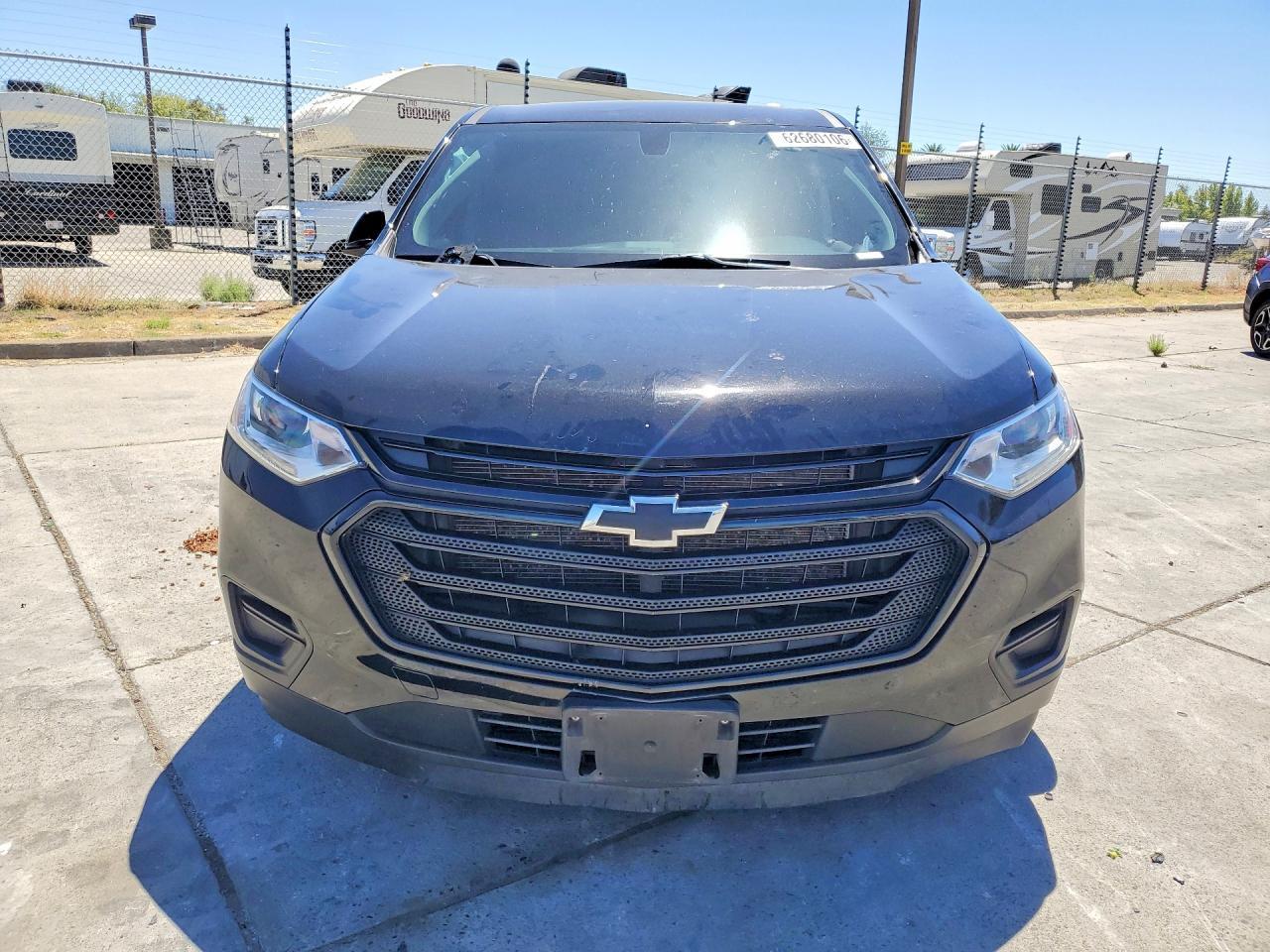 2020 Chevrolet Traverse Ls - zdjęcie 5