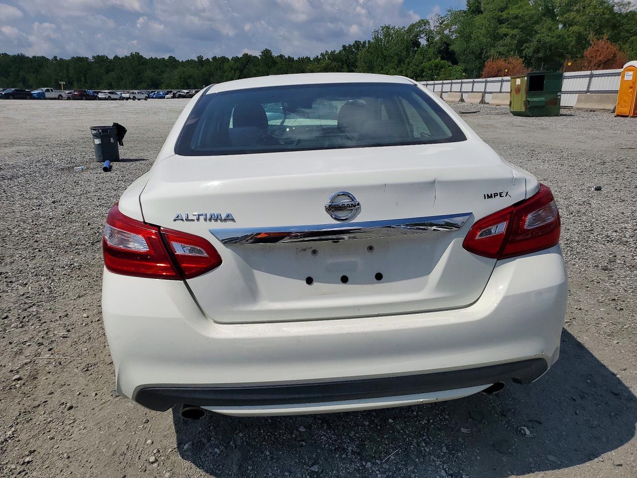 2017 Nissan Altima 2.5 S - zdjęcie 6